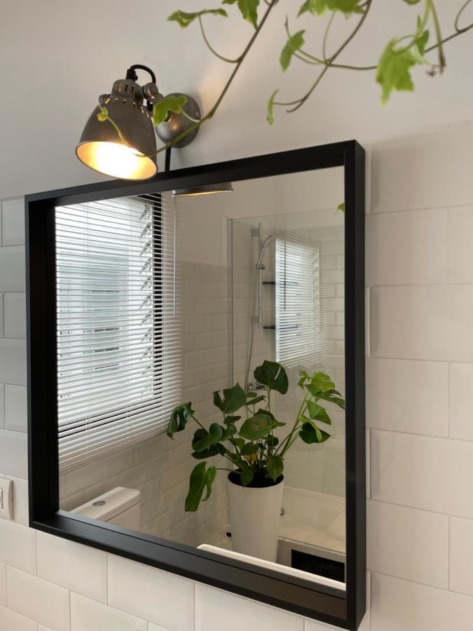 Charming Appartement In The Heart Of Барселона Экстерьер фото