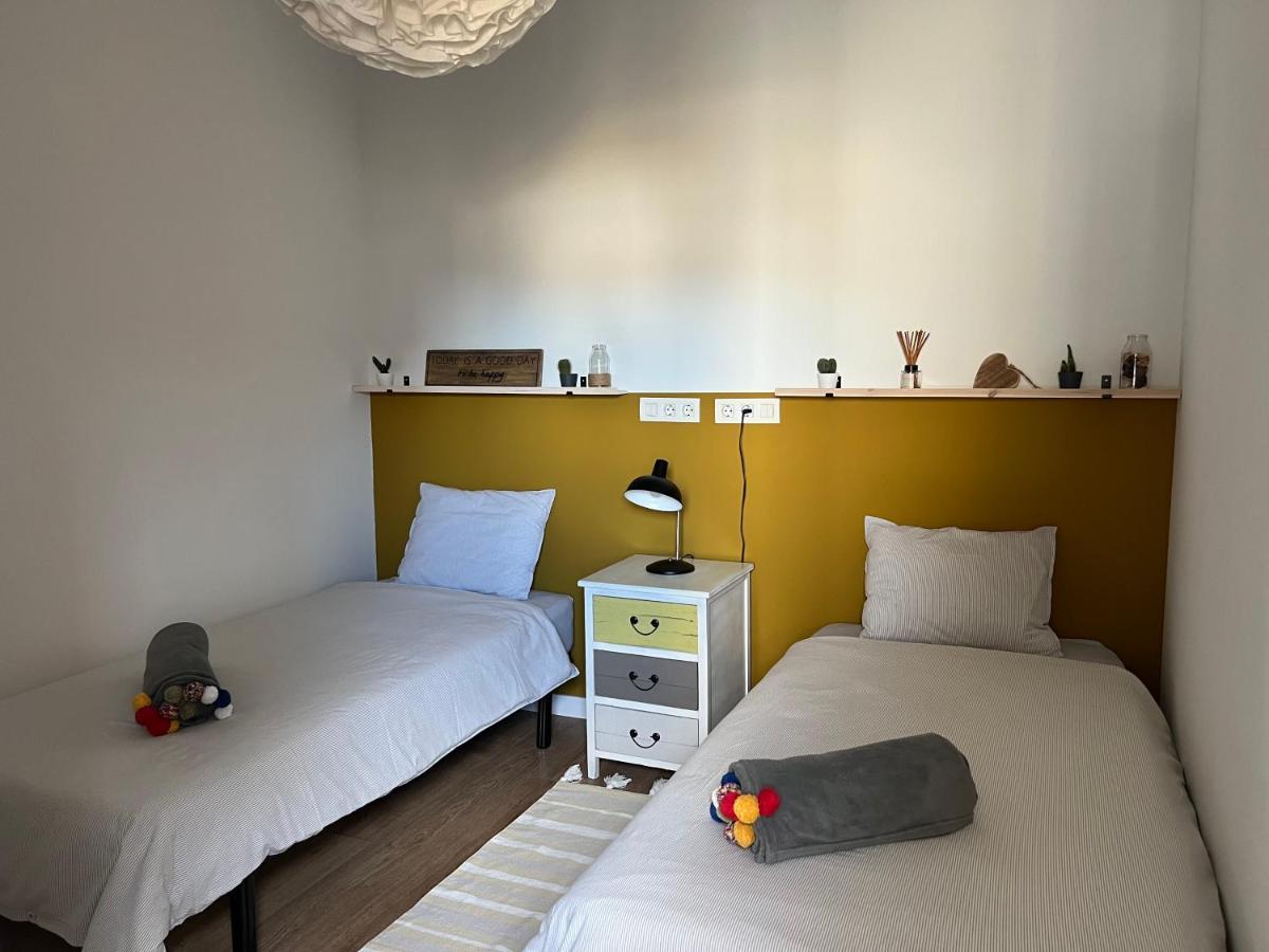 Charming Appartement In The Heart Of Барселона Экстерьер фото