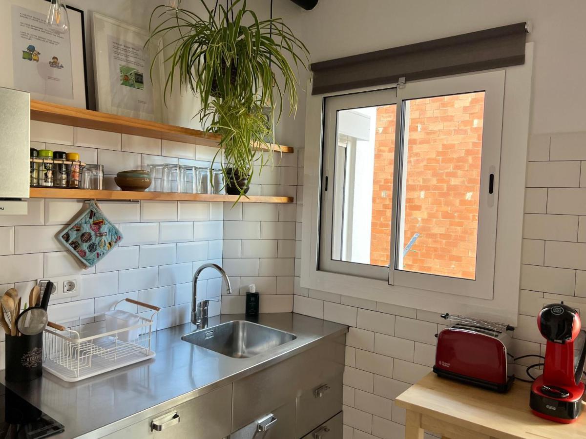 Charming Appartement In The Heart Of Барселона Экстерьер фото